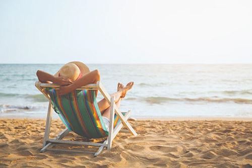 https://peninsulacanada.com/wp-content/uploads/2021/05/how-to-handle-surge-of-vacation-requests-in-summer.jpeg