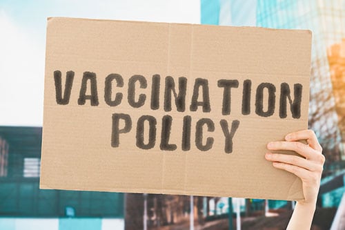 https://peninsulacanada.com/wp-content/uploads/2021/09/Toronto-Businesses-Vaccination-Policy.jpg